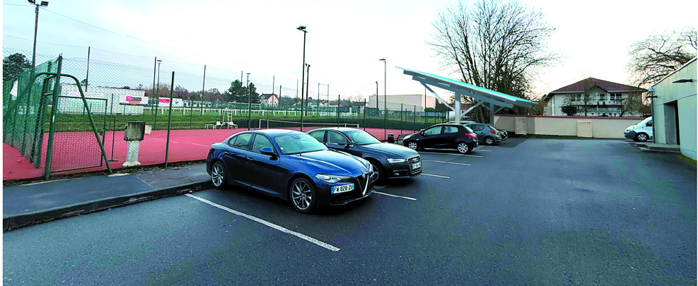 Parking à Peltre avec des panneaux photovoltaique
